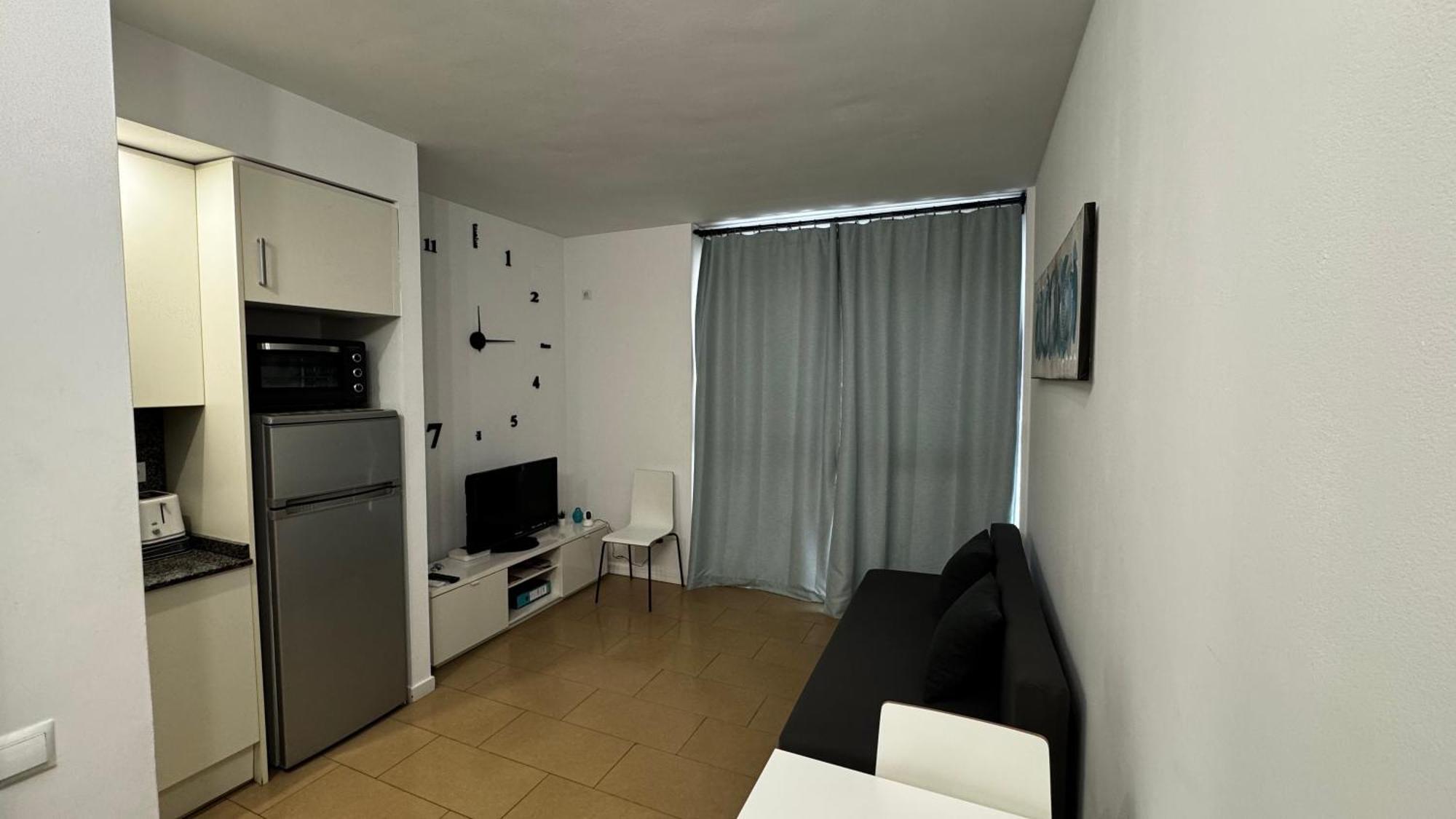 Moderno Apartamento Con Parking,Tarrassa, Barcelona Terrassa Exterior foto